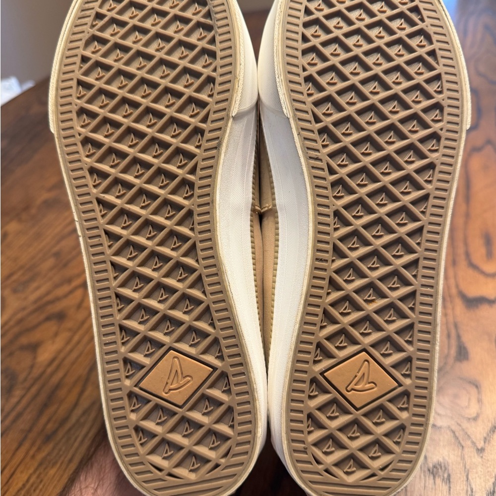 Sperry Women's Beige Tasseled Leather Slip On Comfort Flat Loafers Size 9 - Picture 7 of 12